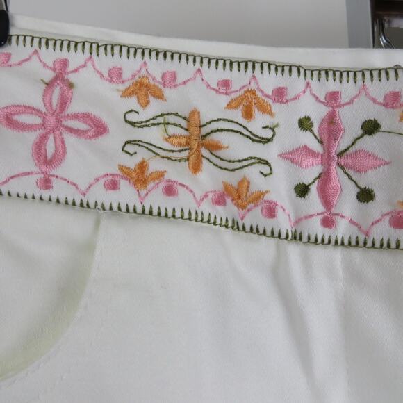 NWOT Talbots White Pants with Floral Waistband 4P - Picture 5 of 7